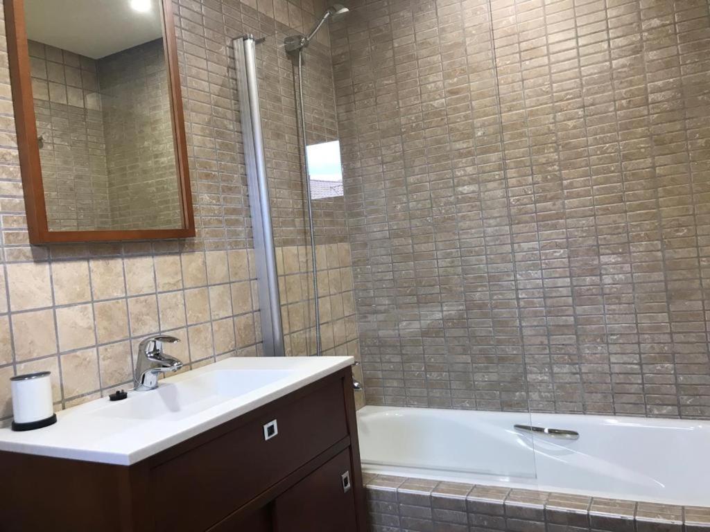 הוילה ניימברו Casas El Castanedu מראה חיצוני תמונה